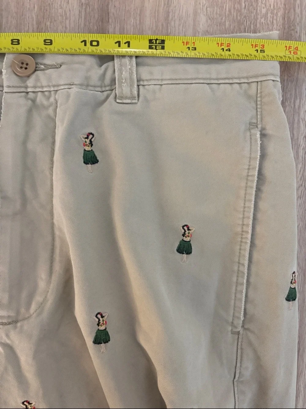 J. Crew Hula Dancer Vintage Khaki Shorts Men’s Size 31 Waist